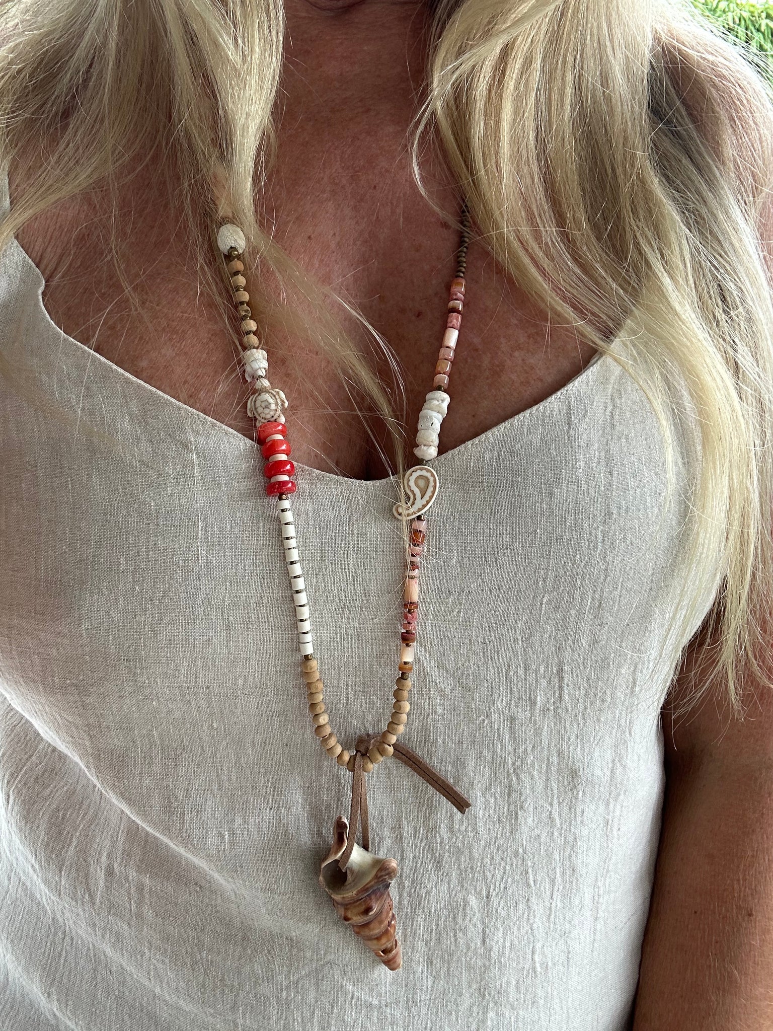 Islander Red Shell Necklace