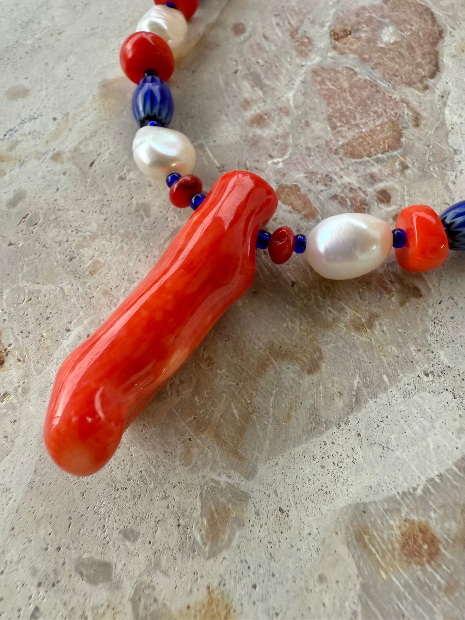 Red Shell Capri Coast Necklace