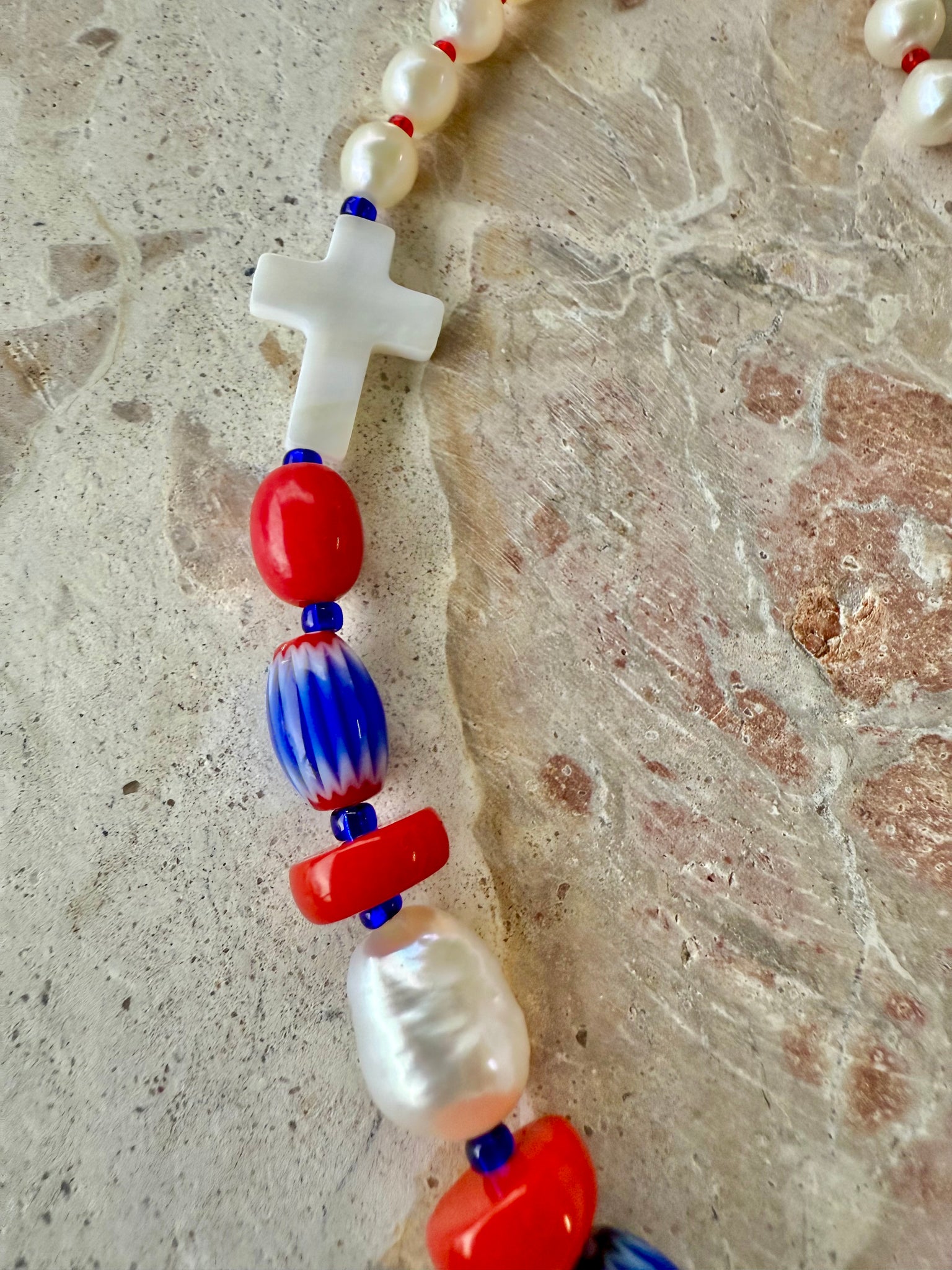 Red Shell Capri Coast Necklace