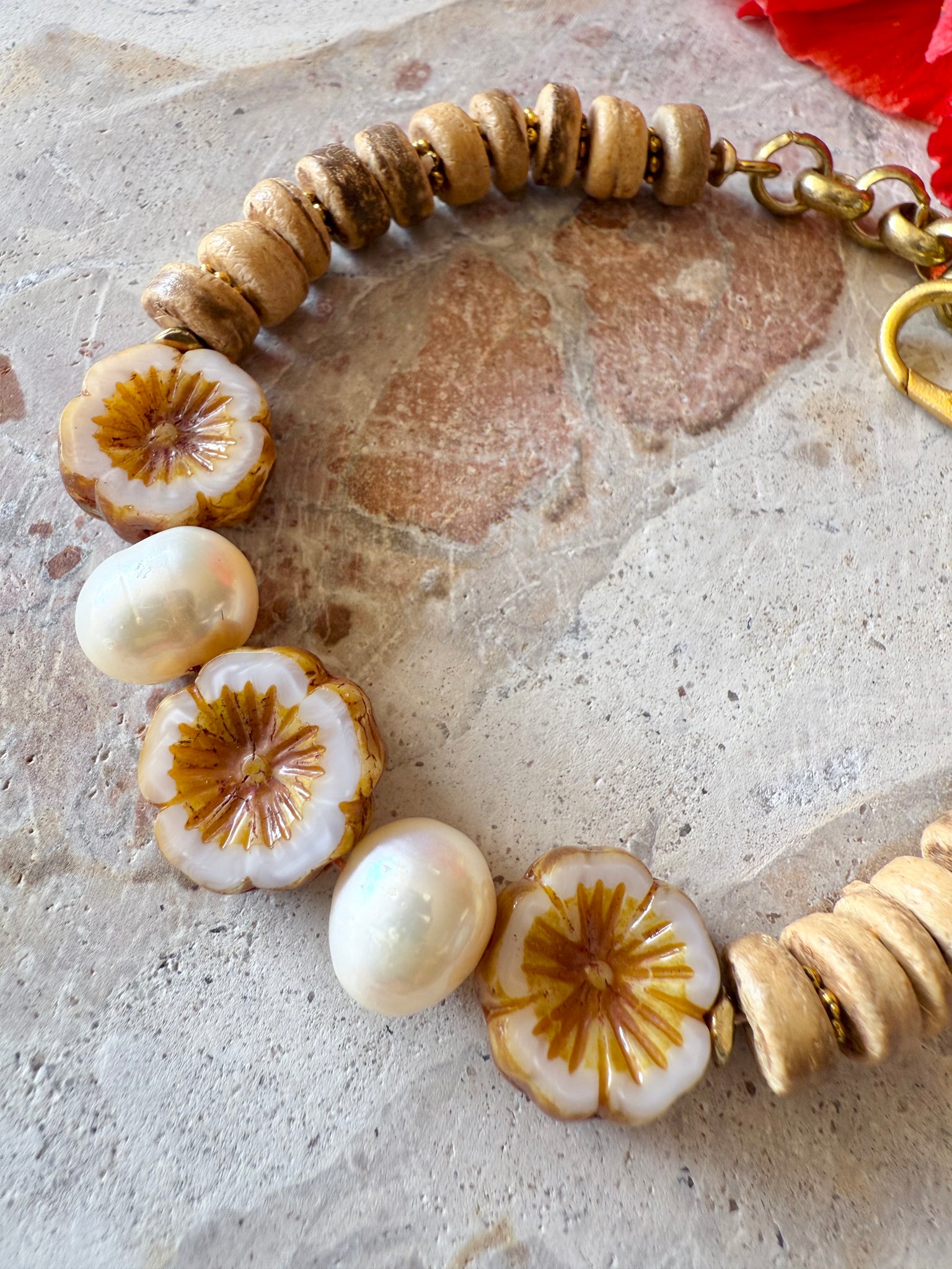 Hawaii Shell Pearl Bracelet