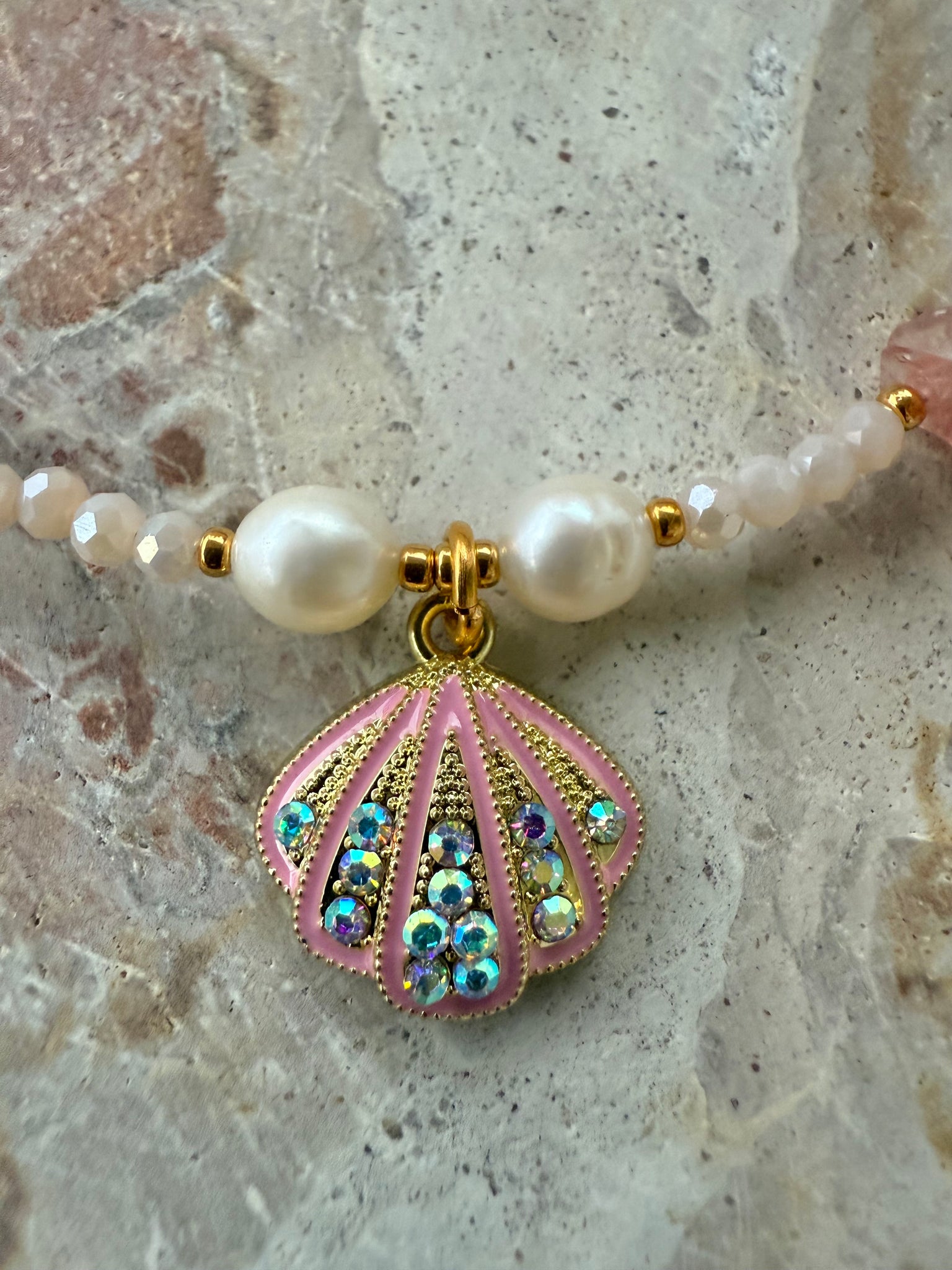 Pink Stone Chip Shell Anklet