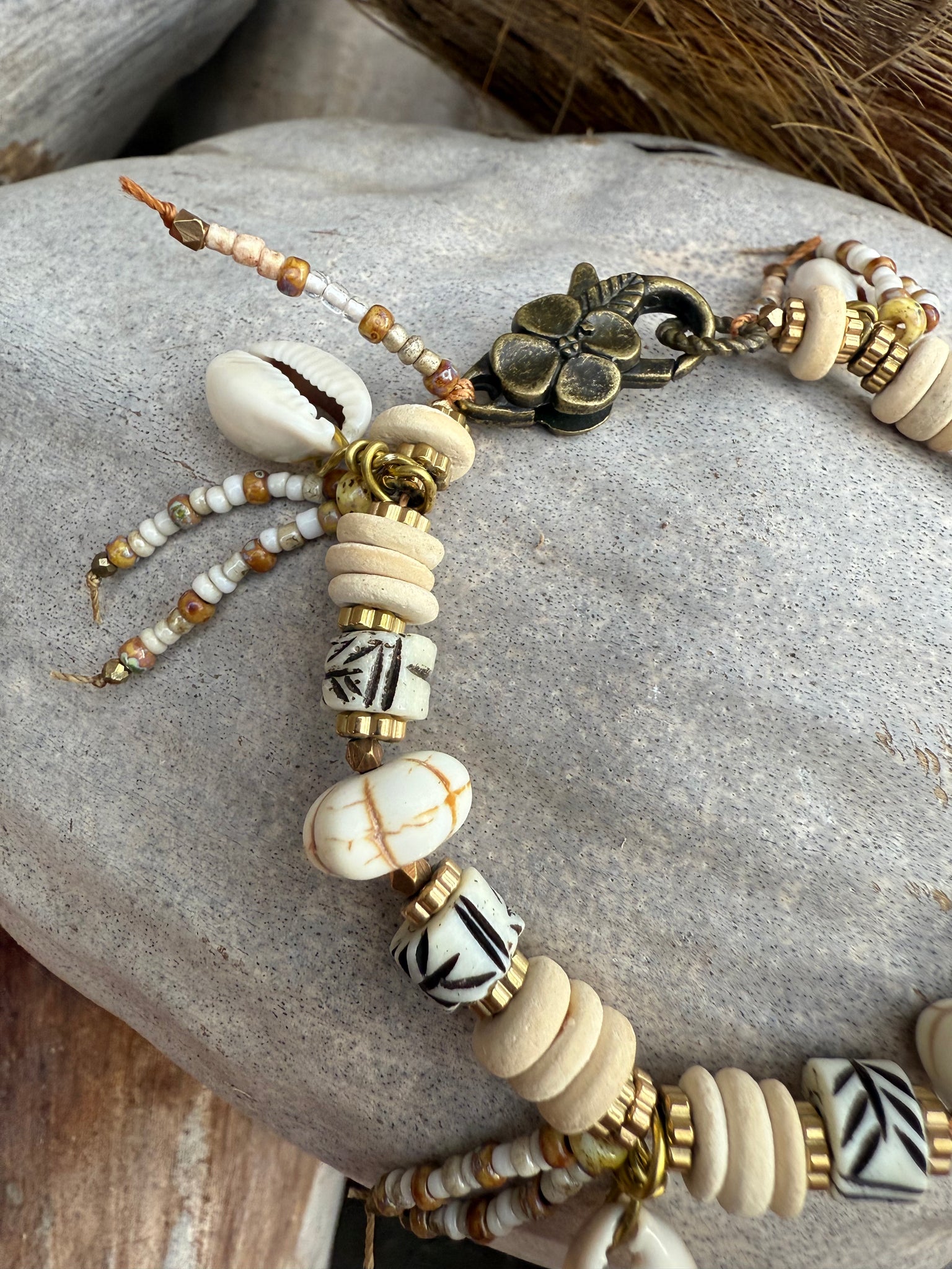 Hawaii Cowrie Island Bracelet