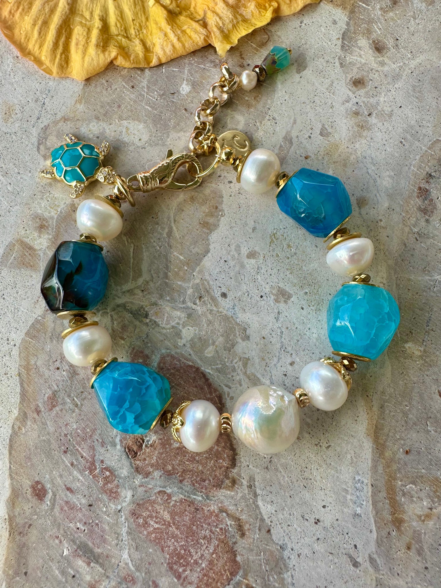 Coastal Blue Pearl Bracelet