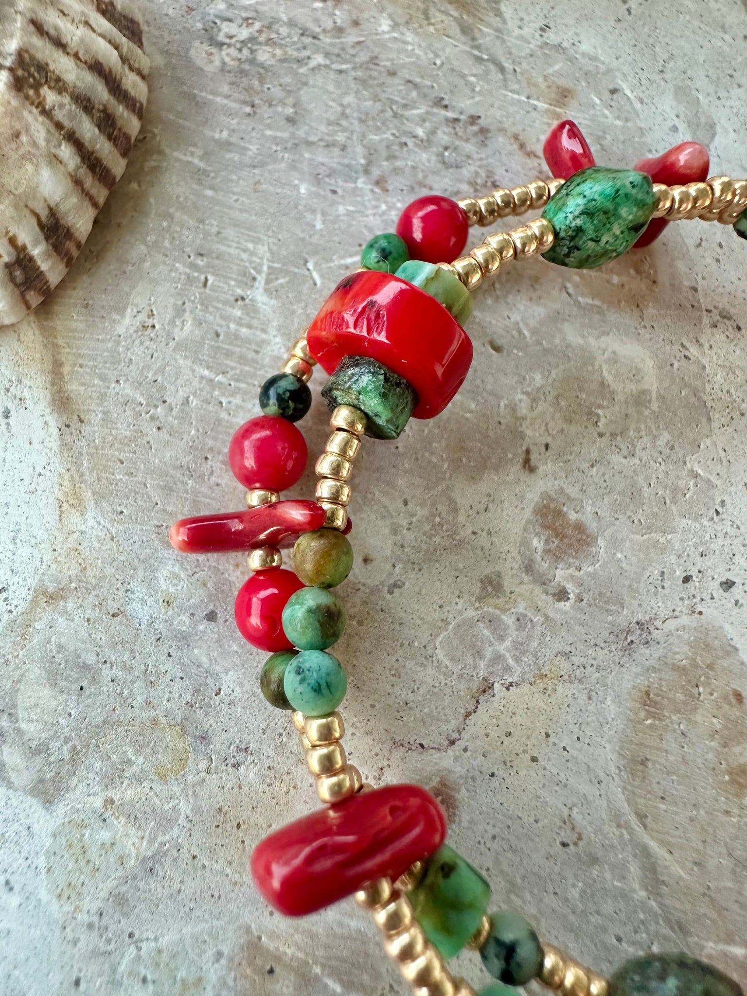 Red Shell Turquoise Bracelet