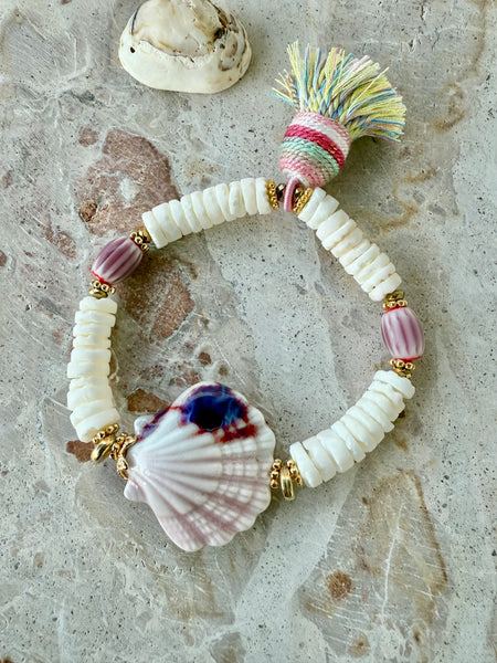 Island Clam Shell Bracelet