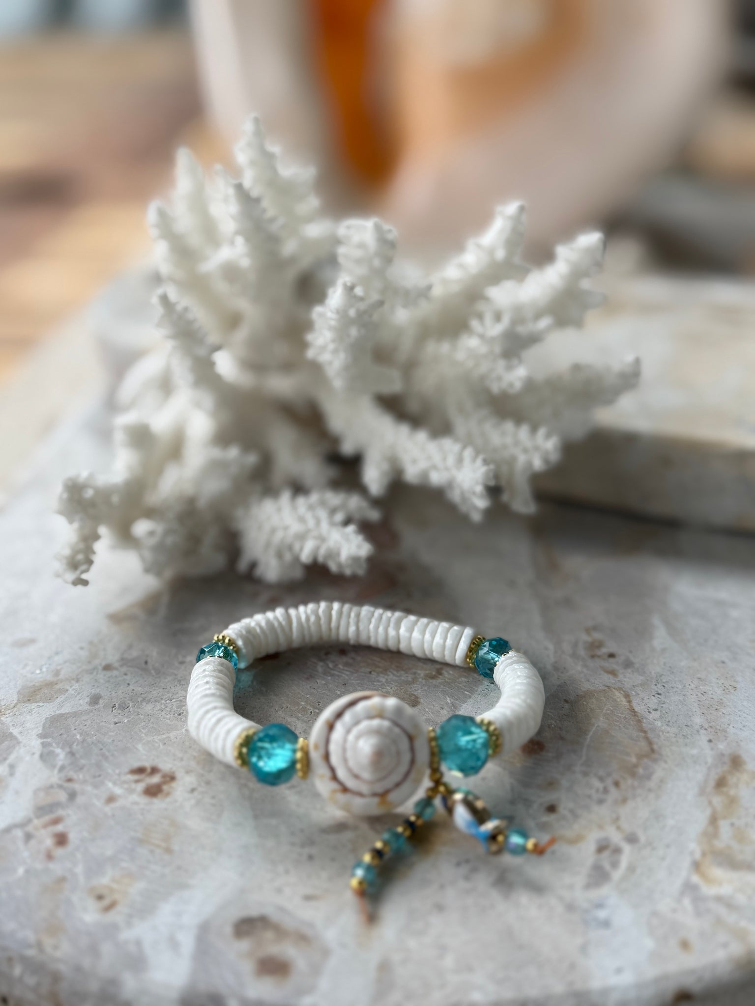 White Crystal Shell Bracelet