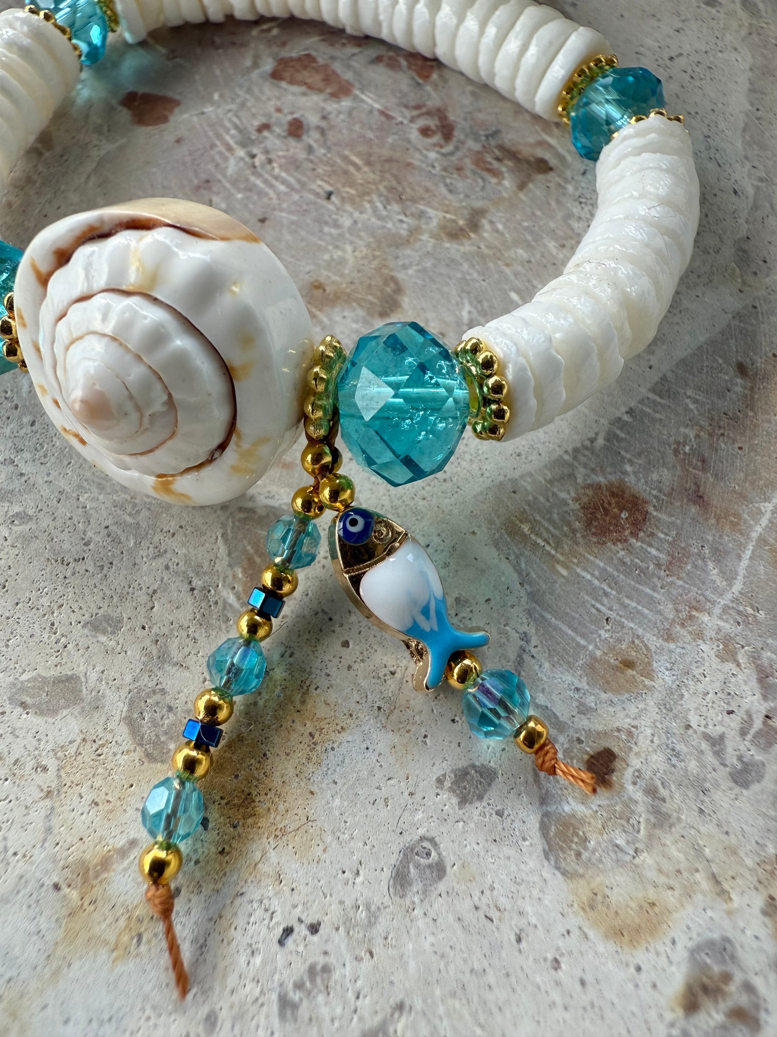 White Crystal Shell Bracelet