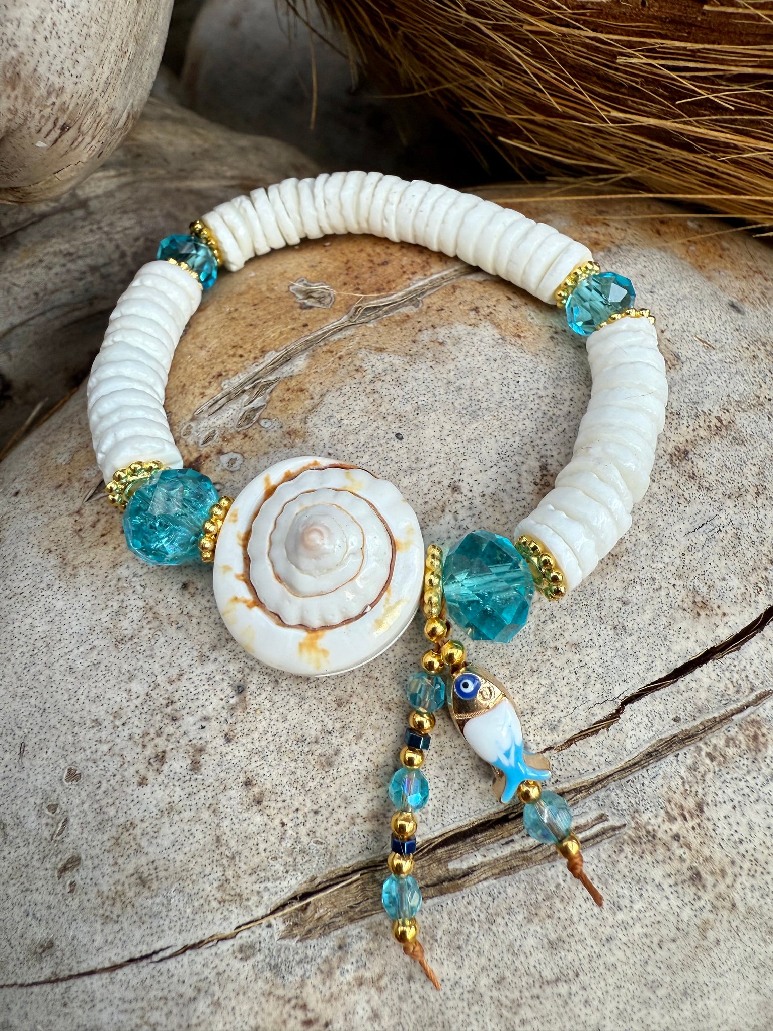 White Crystal Shell Bracelet