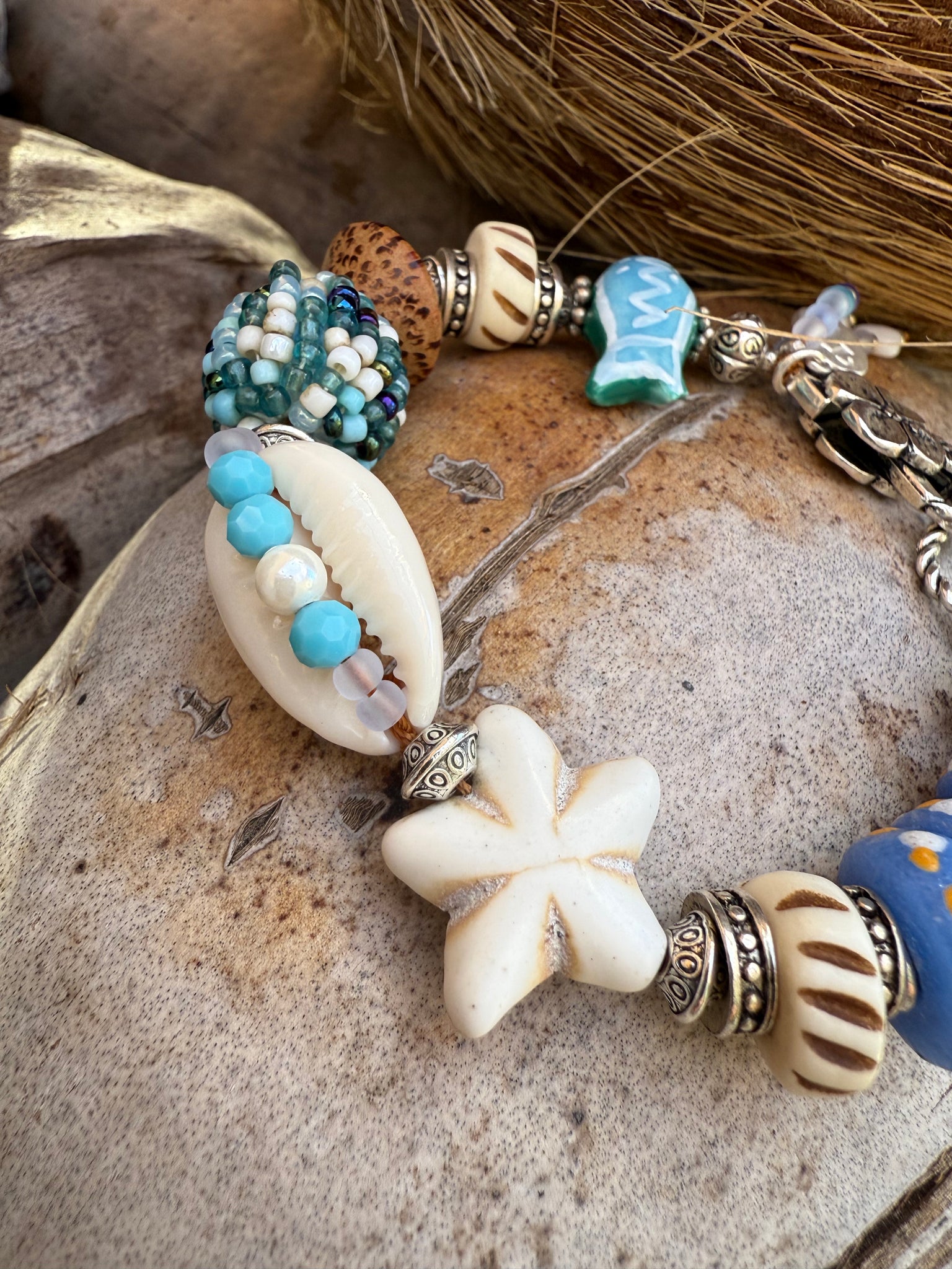 Island Ocean Cowrie Bracelet