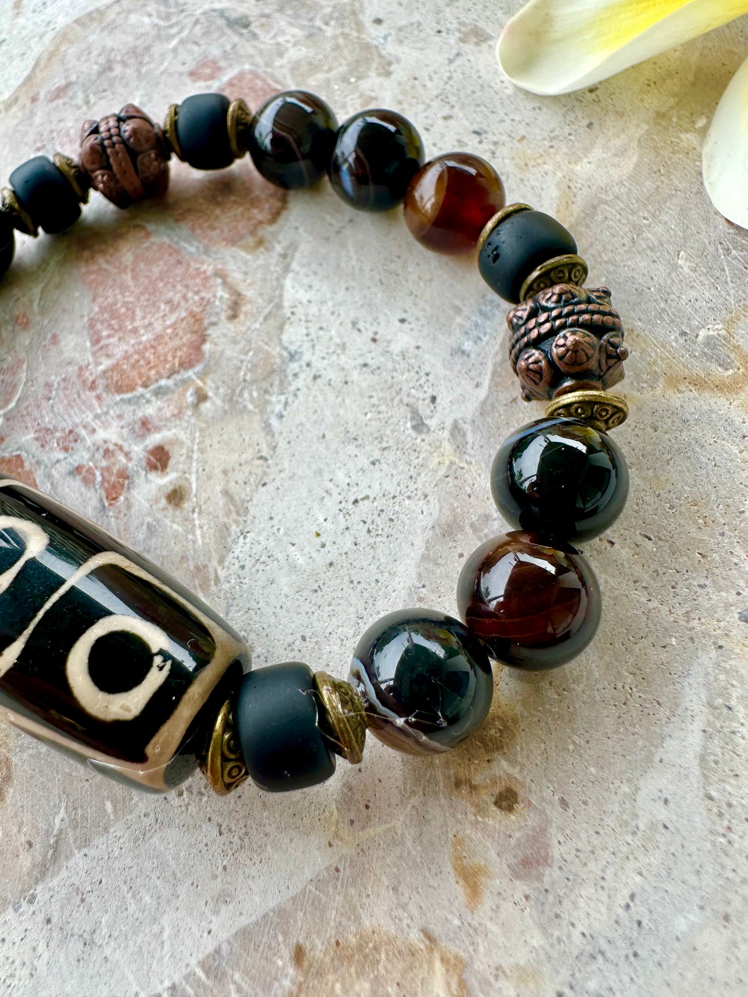 Mens Tibetan Two Eye Beaded Stone Bracelet