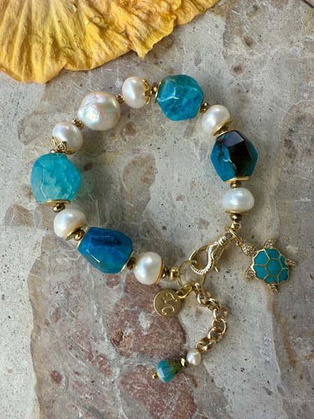 Coastal Blue Pearl Bracelet