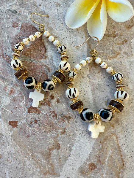 Bohemian Shell Cross Earrings
